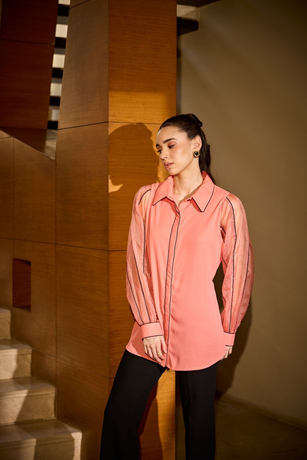 NOIR BLOSSOM TRIM SHIRT
