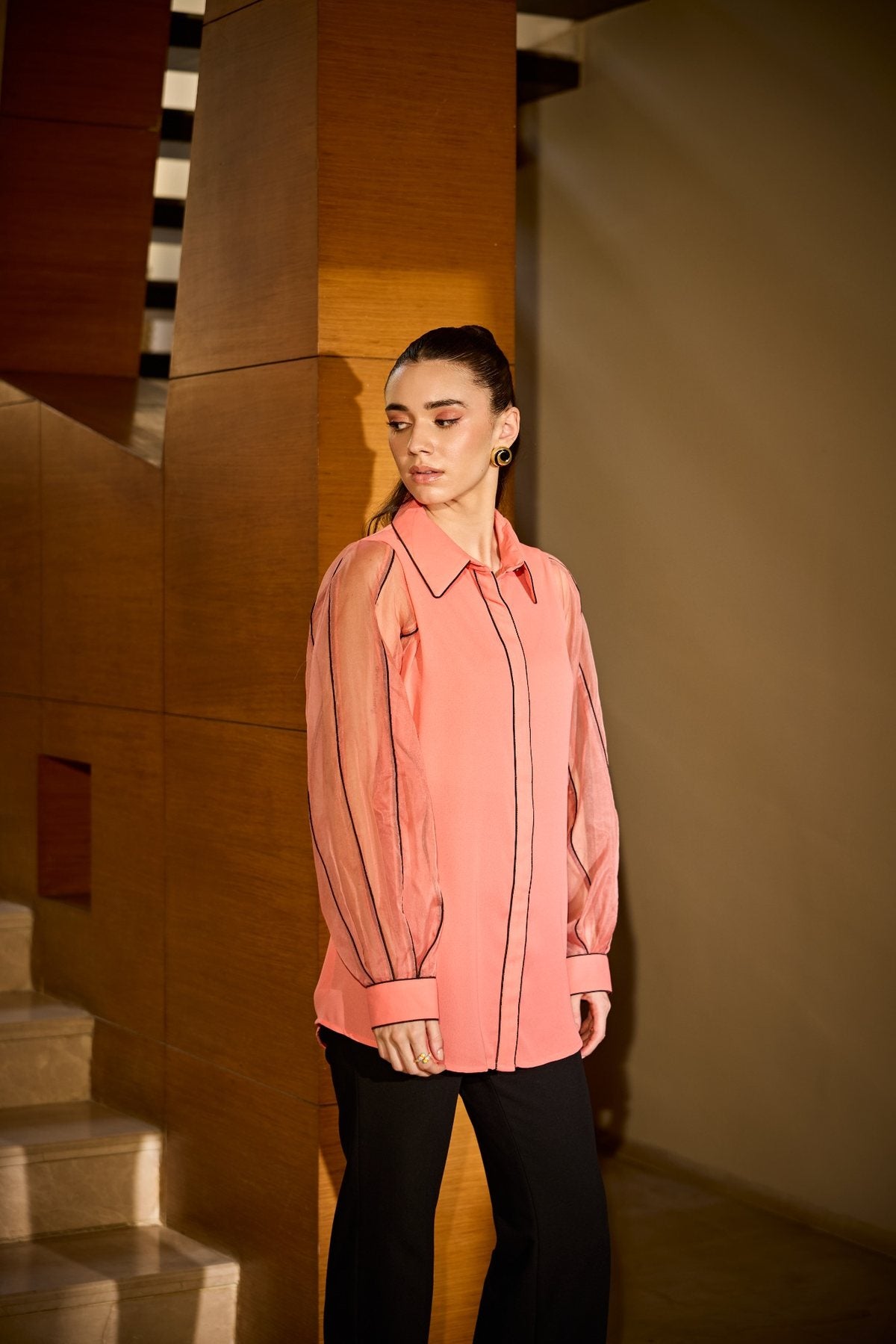 NOIR BLOSSOM TRIM SHIRT