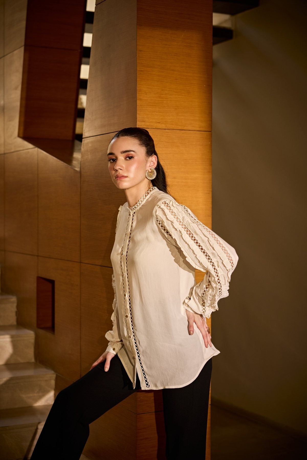 IVORY FLOUNCE SHIRT