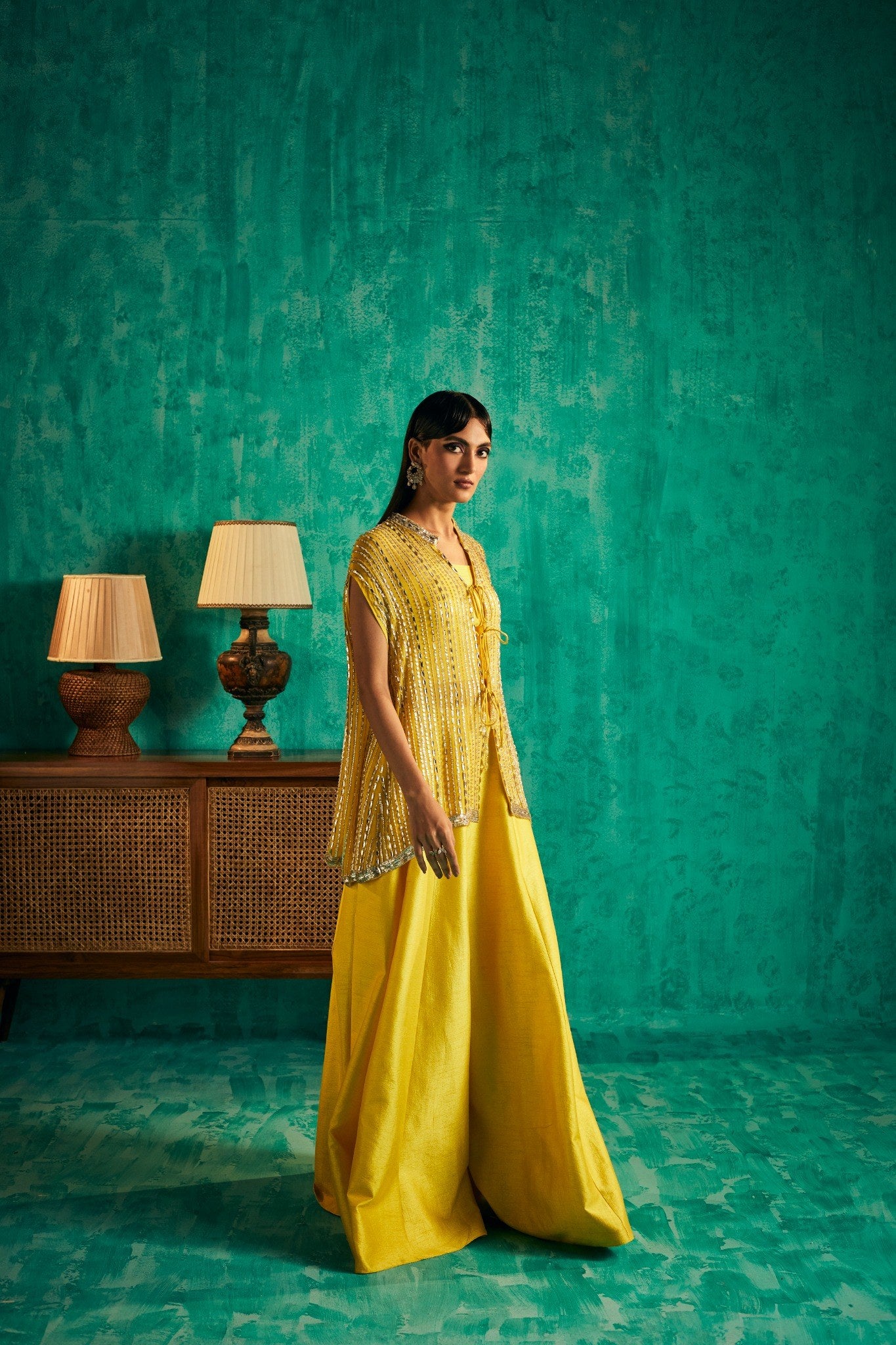 INDO WESTERN SHARARA