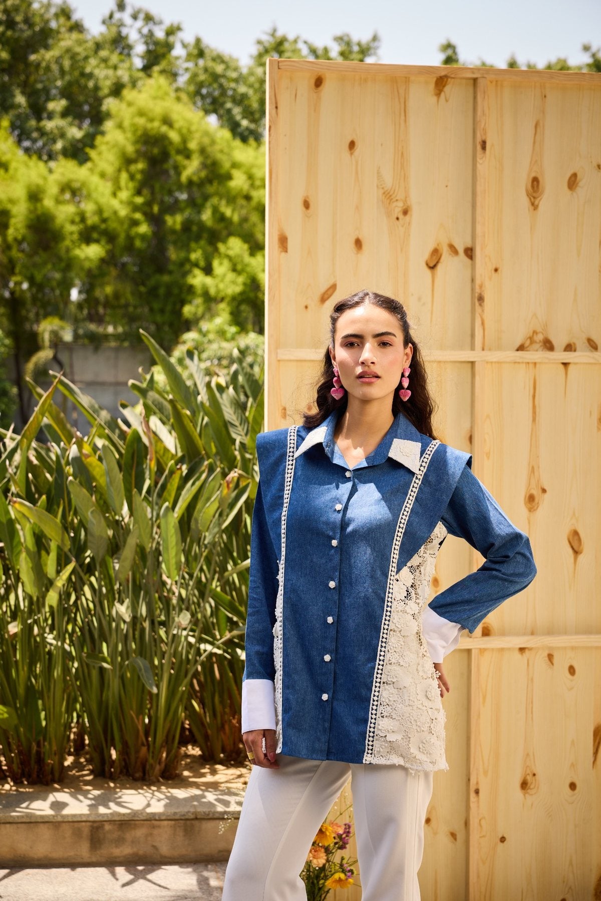 SOFT DENIM MESH DETAILING SHIRT