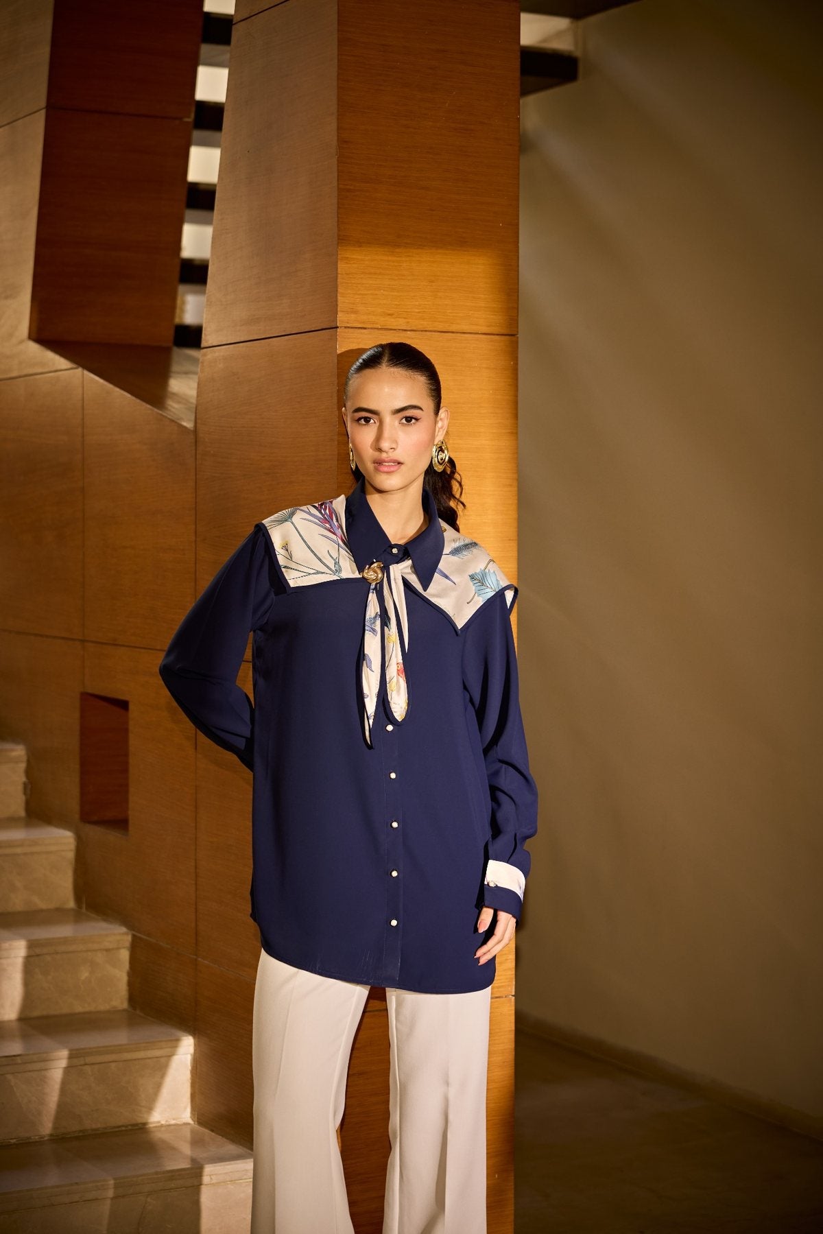 ROYAL SCARF TIE FINISH SHIRT