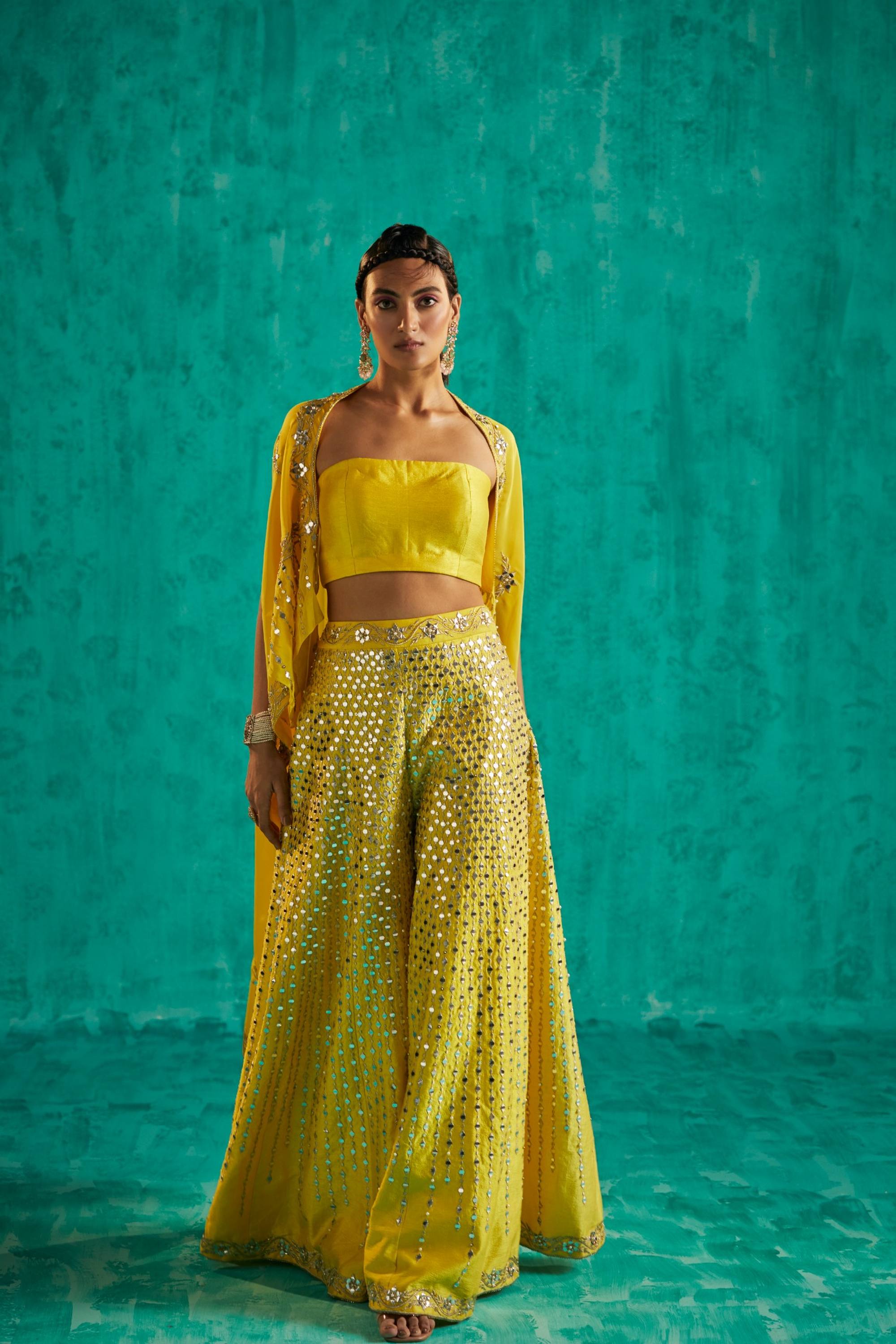 ASSYMETRICAL CAPE PAIRED WITH OUR SIGNATURE SHARARA PANTS - S194